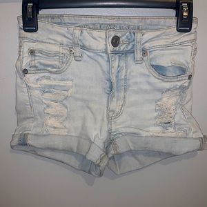 Light wash American eagle jean shorts